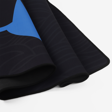 Moist Esports XL Desk Mat